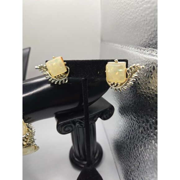 Vintage CORO Demi Parure Pale gold Confetti Thermoset Necklace Bracelet Earring - Picture 14 of 14